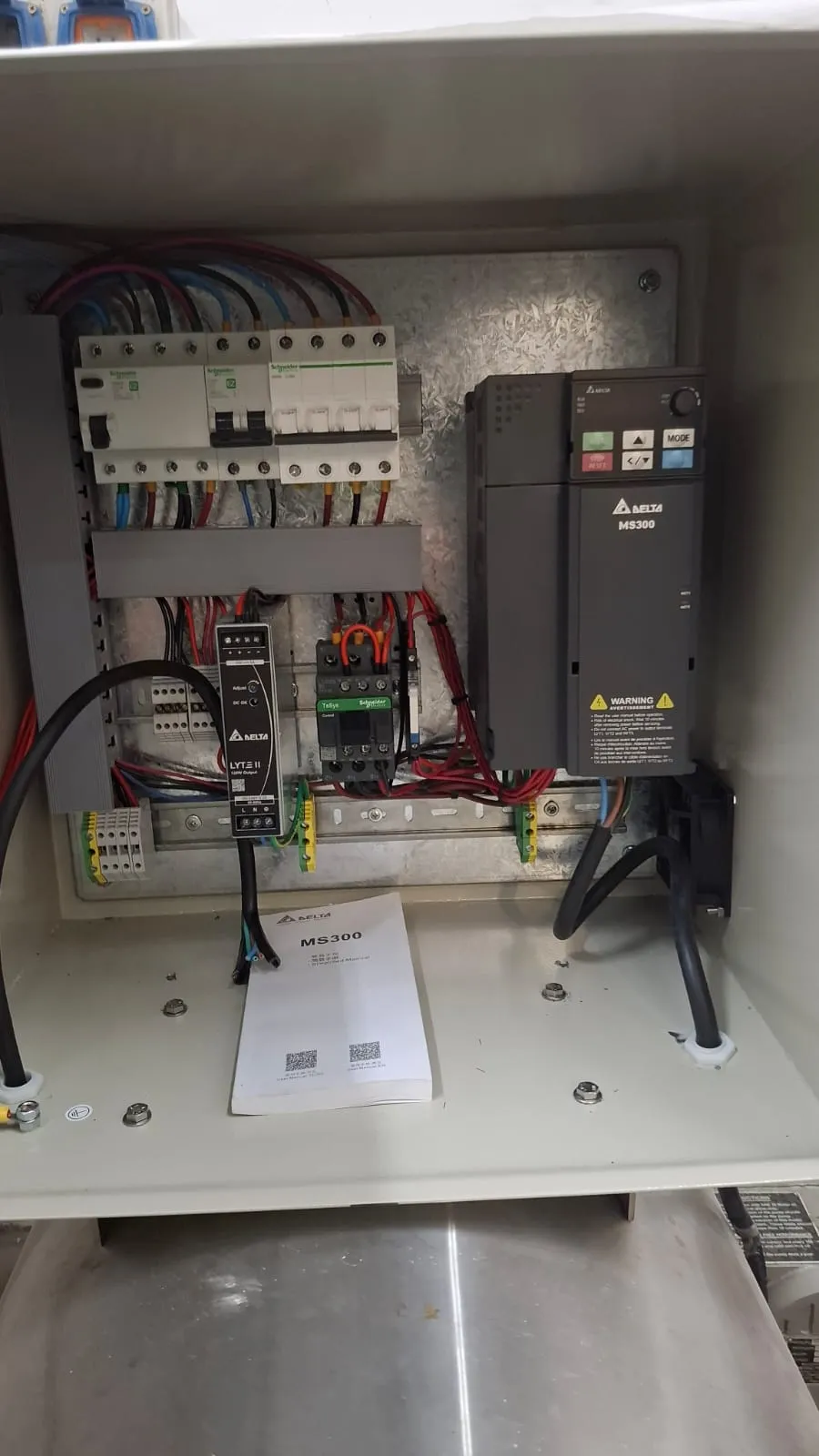 Trabajo eléctrico realizado por MEC Soluciones 14