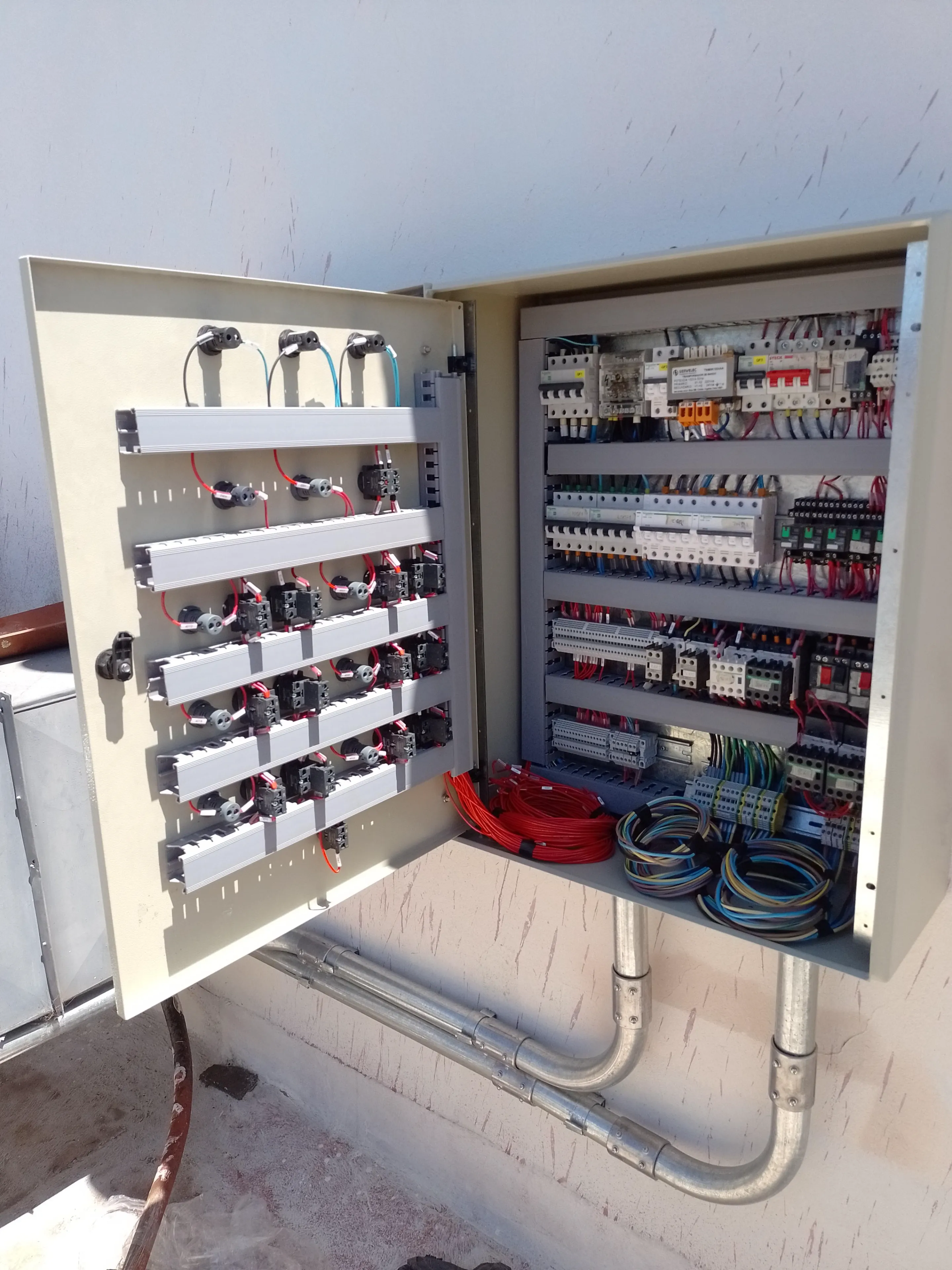 Trabajo eléctrico realizado por MEC Soluciones 5